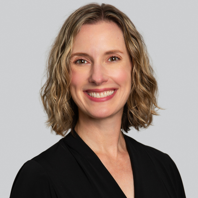 headshot of emily parker.